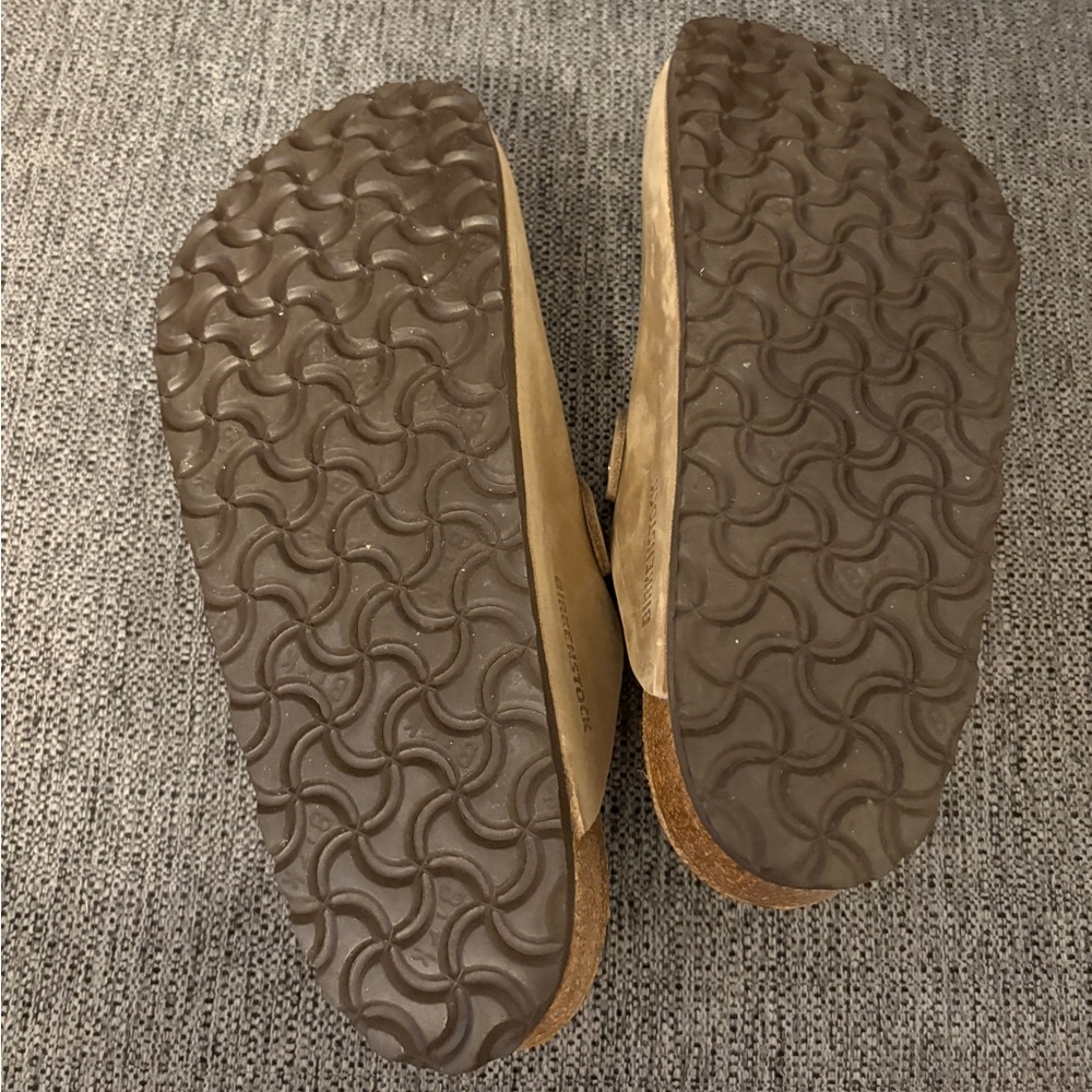 Birkenstock Women's Beige Suede Clogs - Picture 4 of 4